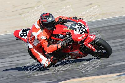 media/Dec-01-2025-Moto Forza (Mon) [[2daa91e15f]]/1-Advanced Group/Session 4 Turn 9/